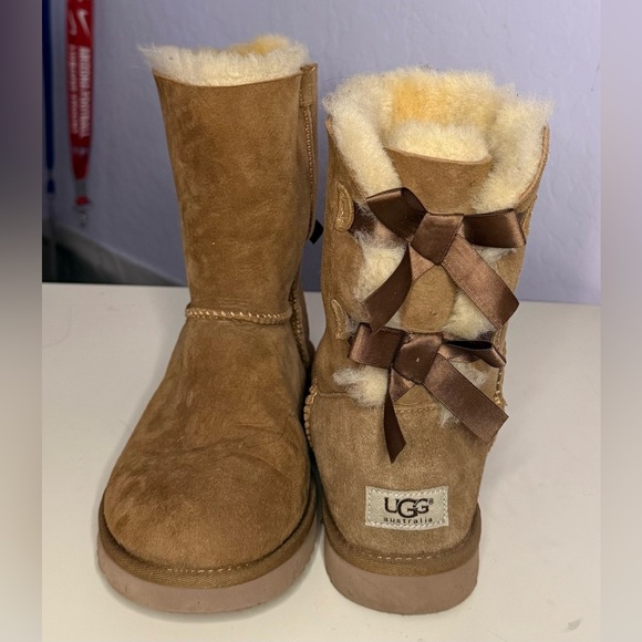 UGG Brown Boots - Picture 3 of 3